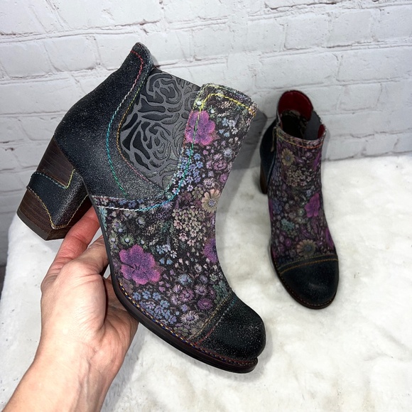 Spring Step Shoes - 🔥CCO SALE!|•L'ARTISTE•|Spring Step 'Melvina' Colorful Floral Leather Ankle Boot